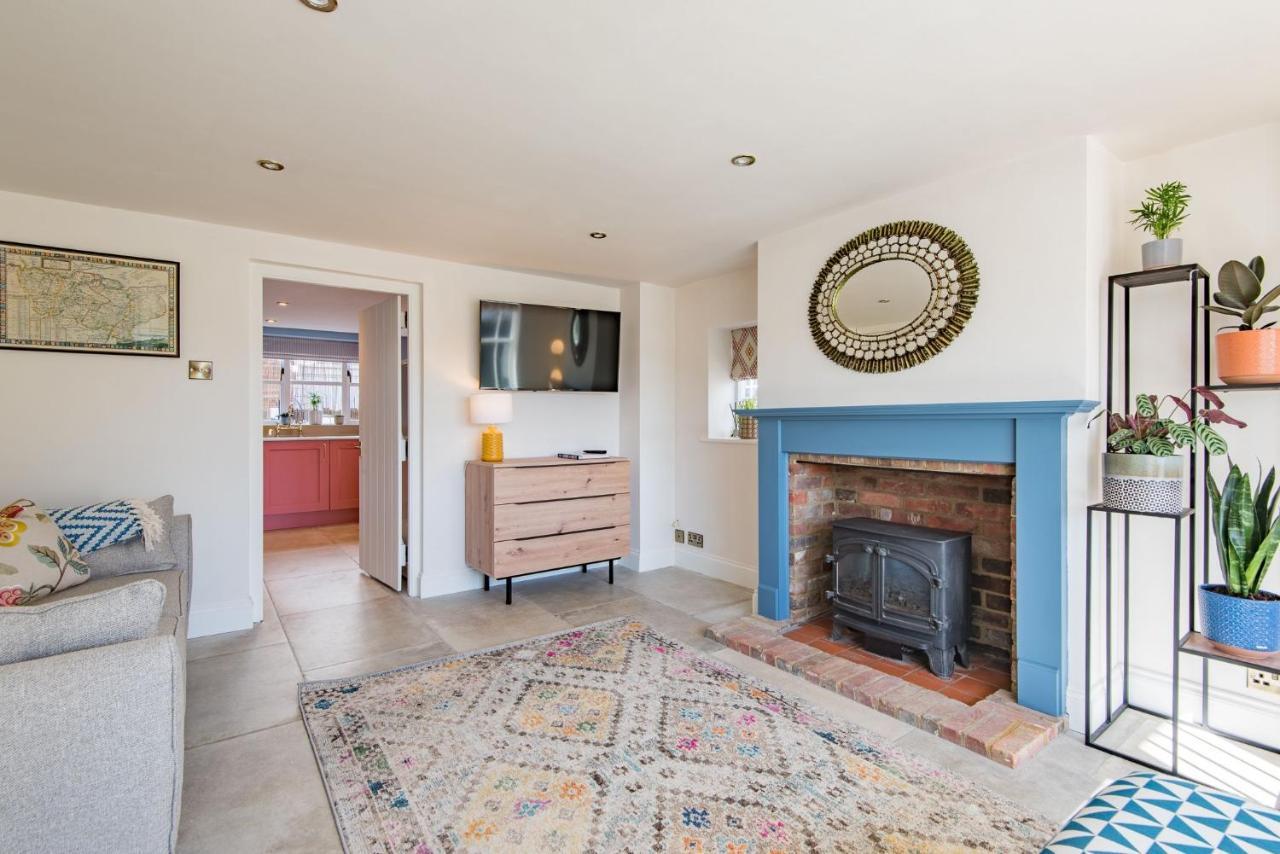Wheelwrights Cottage By Bloom Stays Staple Cross エクステリア 写真